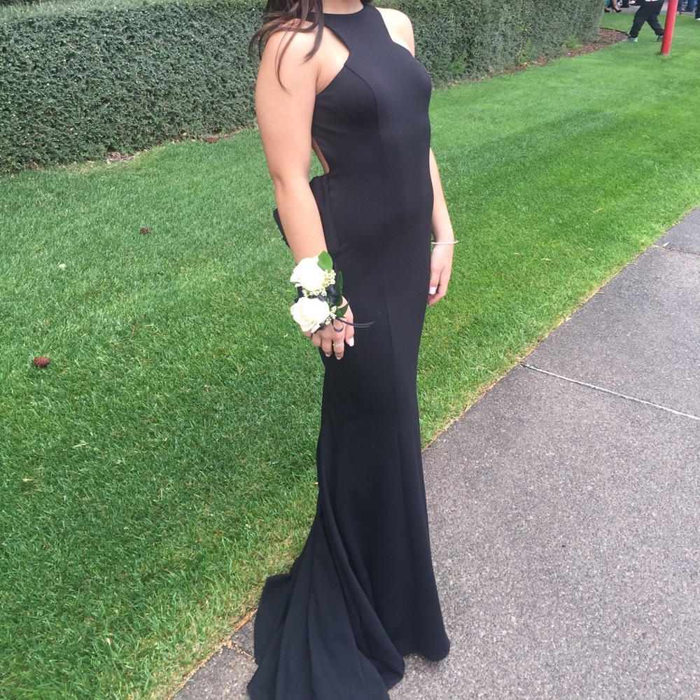 Black tie event or prom dress